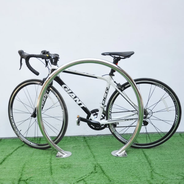 中国 U型不锈钢自行车架 制造商