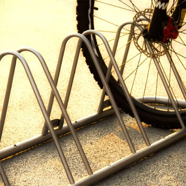 중국 5대의 자전거를 위한 새로운 도착 삼각형 분말 입히는 자전거 선반 제조업체