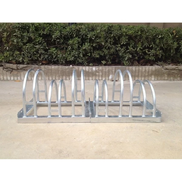 porcelana Portabicicletas alto bajo para estacionamiento de 3 bicicletas fabricante