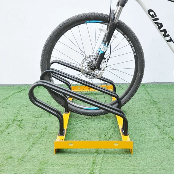 China Rack de estacionamento de bicicleta montado no chão ao ar livre fabricante