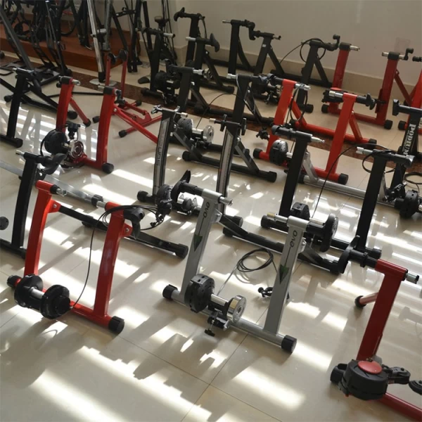 porcelana Soporte de entrenamiento de resistencia de bicicleta de ejercicio de ciclo de entrenador magnético para el hogar interior fabricante