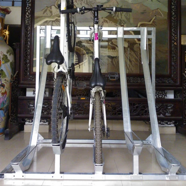 China Semi Vertical 5 Bike Standing Rack with Storage Parking for Outside manufacturer