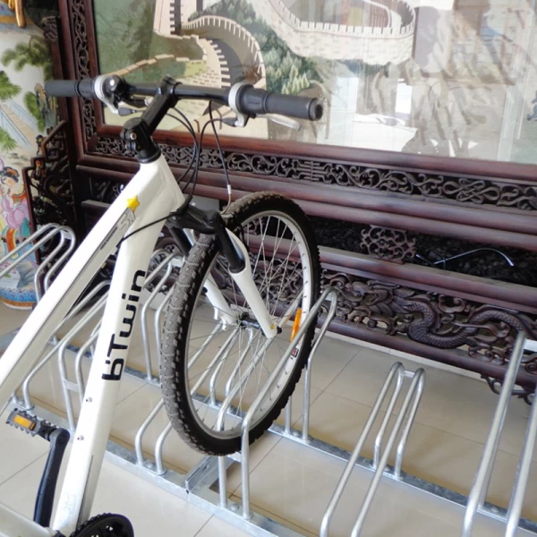 China Custom bike racks / galvanized steel bicycle parking racks manufacturer
