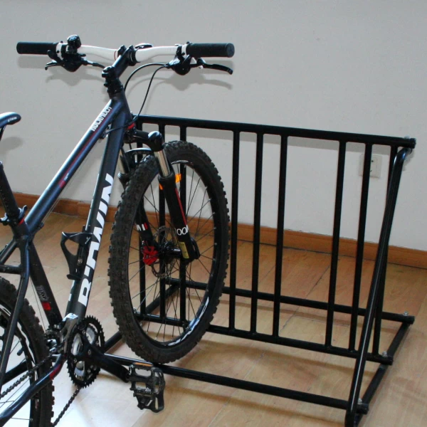 China Mall Bicycle Accessories 2 Holders Commercial Bicycle Rack manufacturer