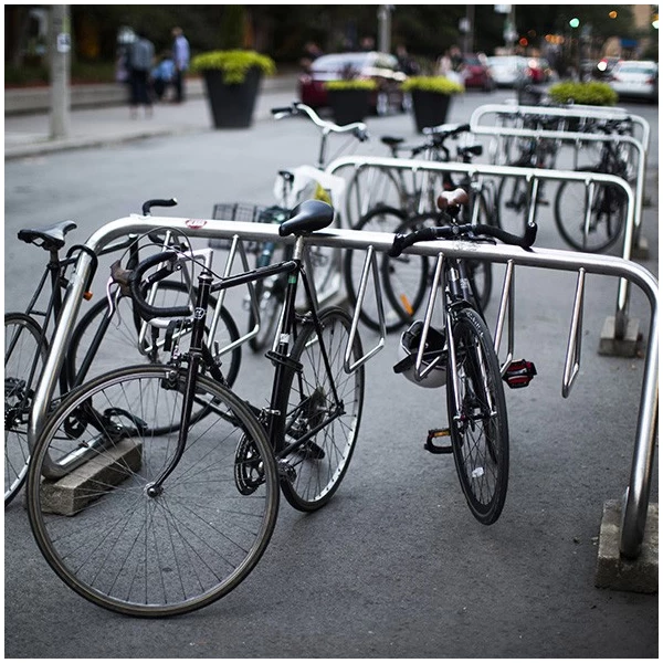 China Outdoor Bike Racks Triangle Hanger Bicycle Rack manufacturer
