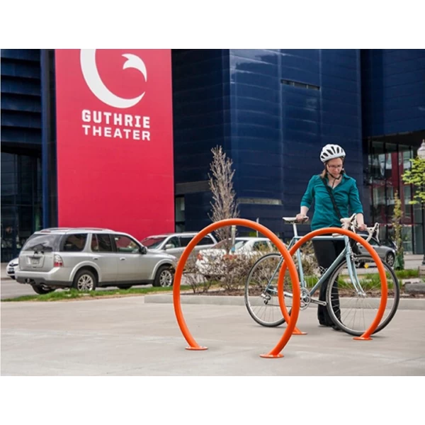 Китай Прочная и прочная стойка для круговых велосипедов на открытом воздухе производителя