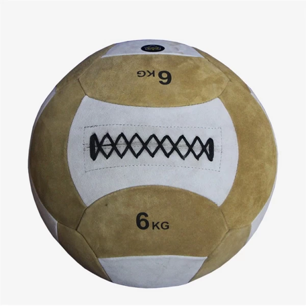 China Door to door customized logo wall ball fabrikant