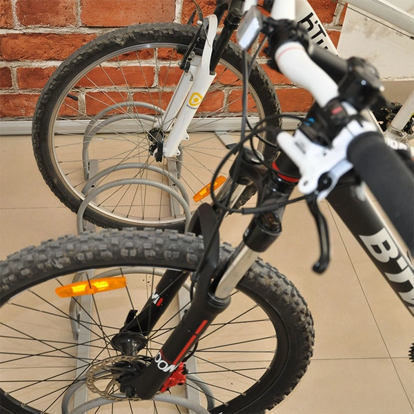 porcelana Venta al por mayor Bastidores de bicicletas comerciales fabricante