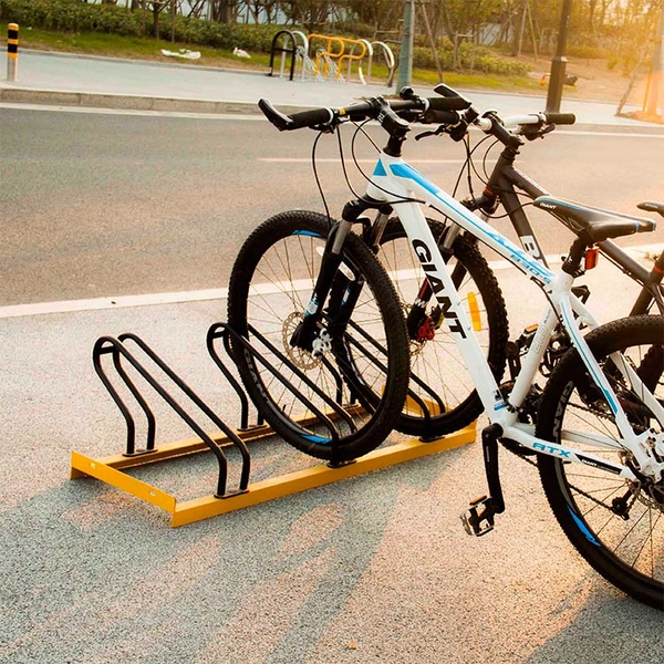 China Rack de estacionamento de bicicleta montado no chão ao ar livre fabricante