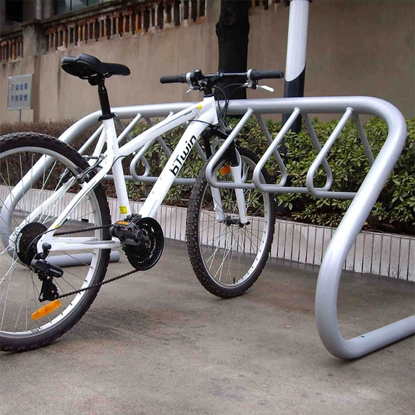 Cina Appendiabiti Portabici da esterno Portabiciclette produttore