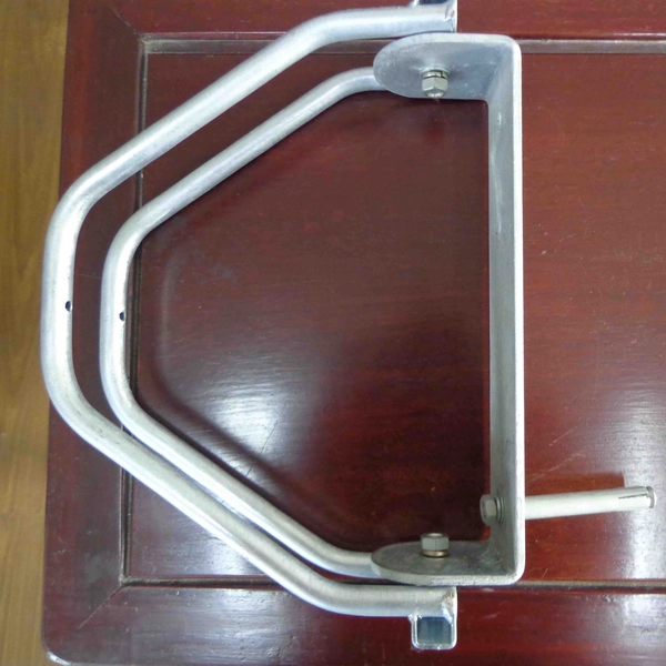 porcelana Portabicicletas vertical con gancho de almacenamiento de metal montado en la pared fabricante