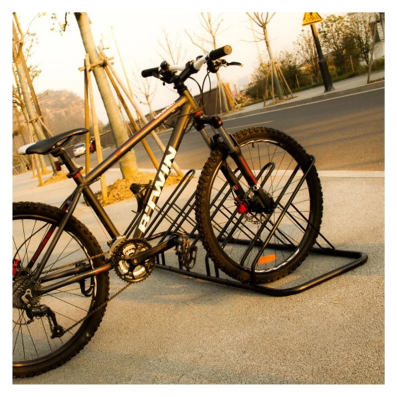 Chine Nouveau type de support à vélo à 6 fentes bon marché durable pour l'équitation fabricant