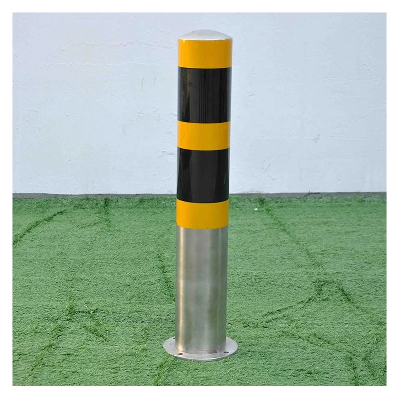 China Pioneer Fixed Street Safety Bollard with Signs on The Top Mooring Bollard manufacturer