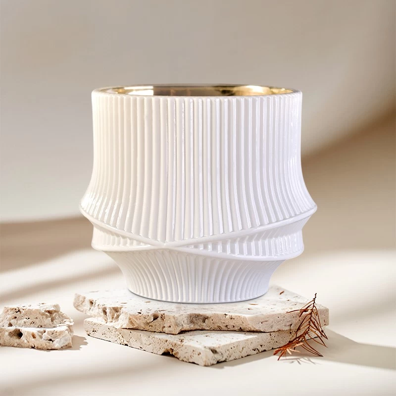 China Matte white elegant electroplating inside glass candle jars manufacturer