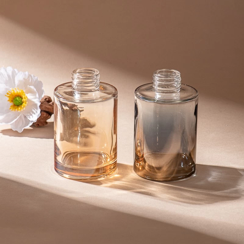 Colored reed glass diffuser bottles