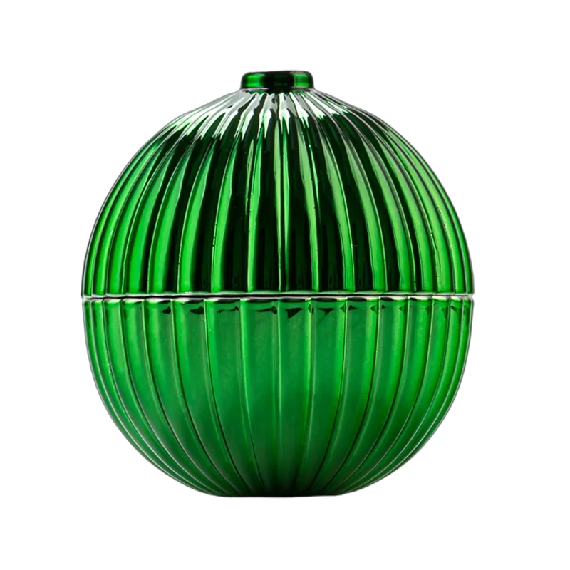 Wholesale Green Glass Candle Jars with Lids for Christmas Decoration Candle Making