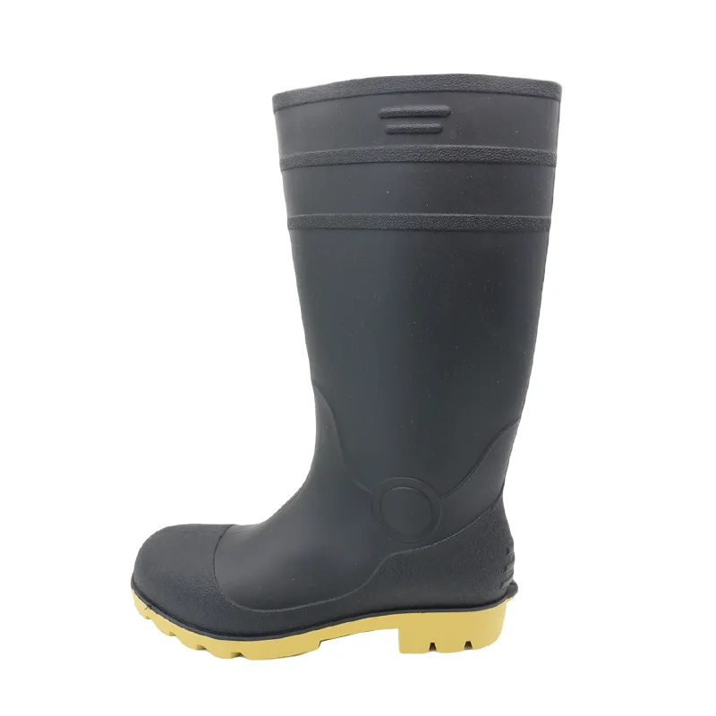 China GB42 Steel Toe Puncture Proof Black PVC Safety Rain Boots for Construction manufacturer