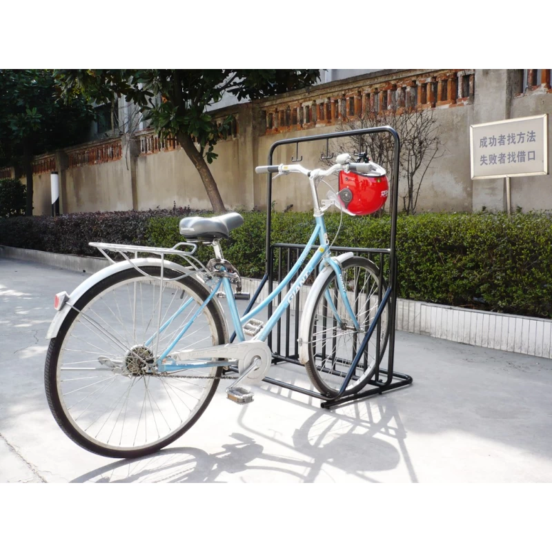 China innovative loading 6-bikes and 3-helmet hooks outdoor bike rack manufacturer