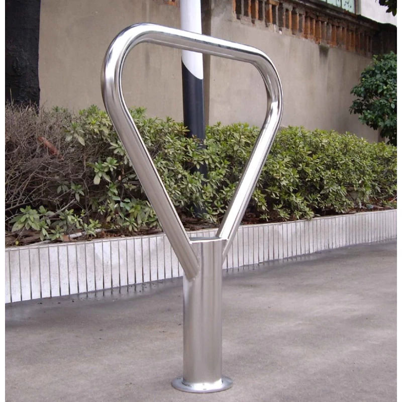 China 2021 Anti Theft Solutions Triangle Small Bike Stand manufacturer