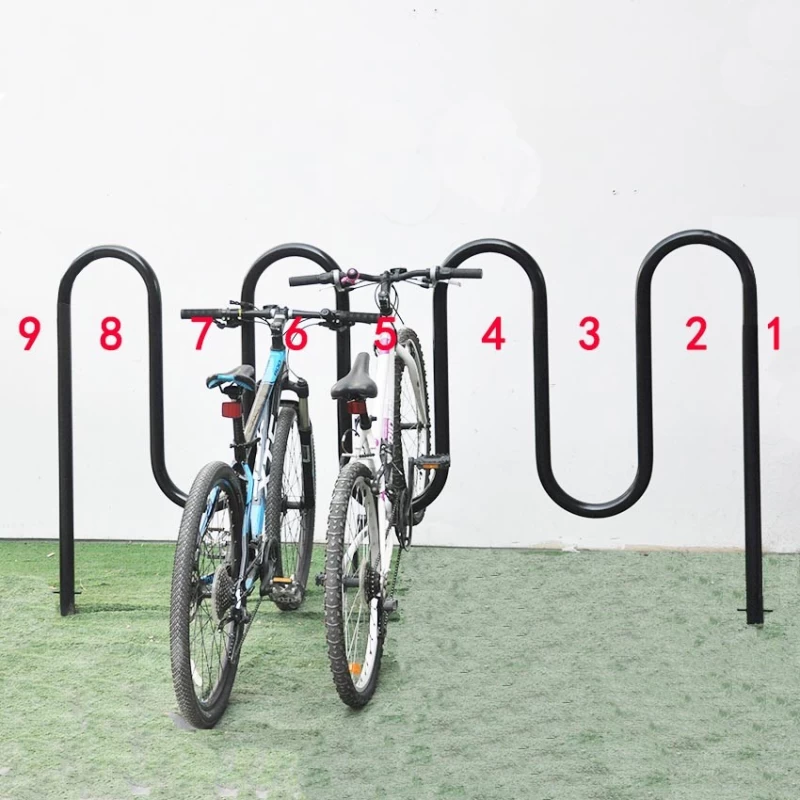 China 5-Schlaufen-Fahrradabstellplatz für den Außenbereich, Wellen-Fahrradständer aus Karbonstahl Hersteller