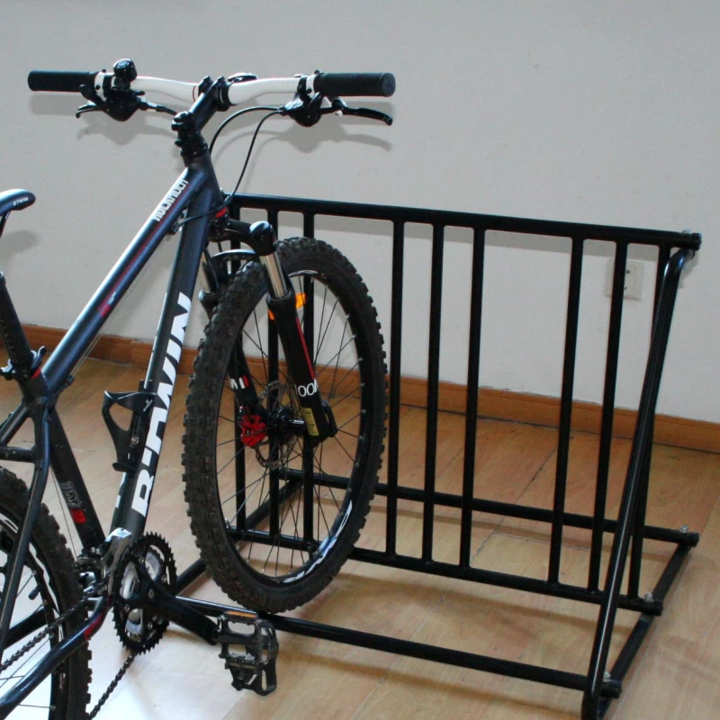Chine Mall Bicycle Accessories 2 Holders Commercial Bicycle Rack fabricant