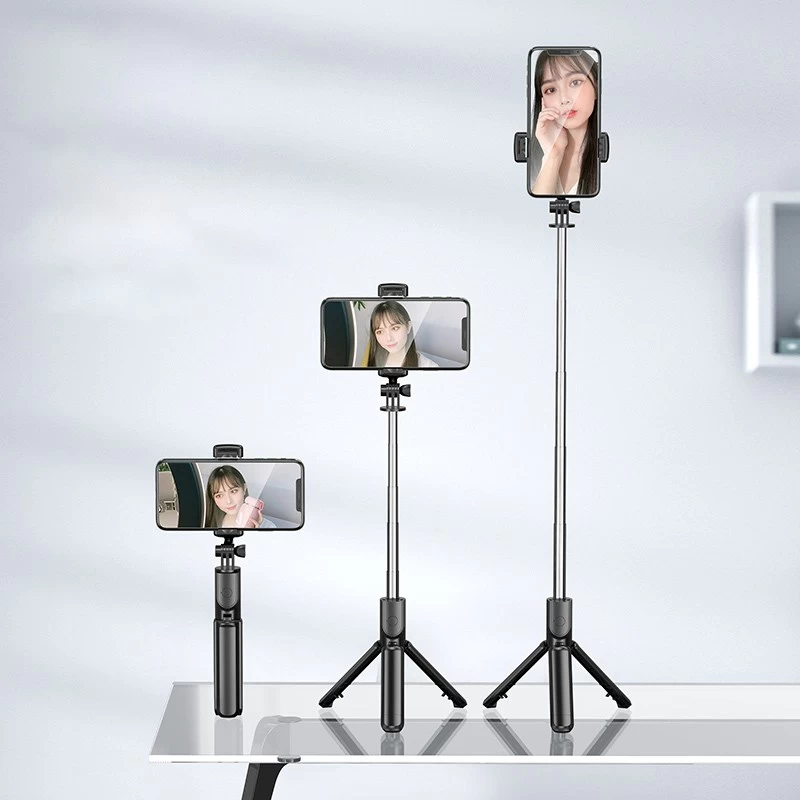 China Bluetooth tripod selfie stick manufacturer