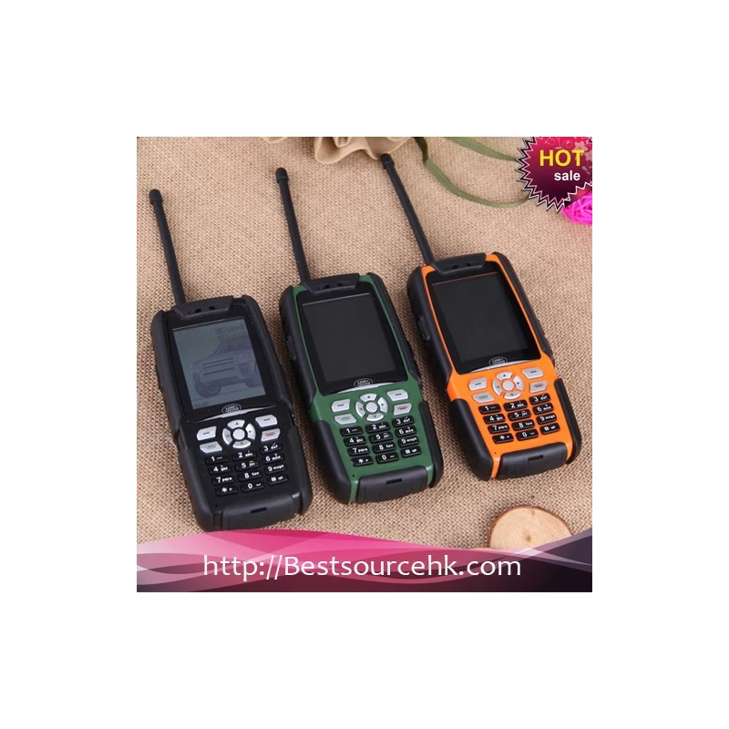 China new  L8  rugged phone MTK 6250A 2.4 inch  320*240 pixels waterproof dustproof  shakeproof Hersteller