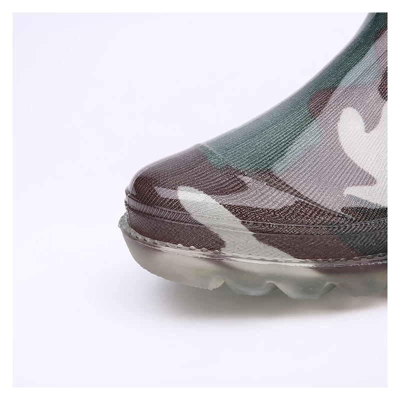 China 103-1 camouflage shiny rain boots pvc manufacturer