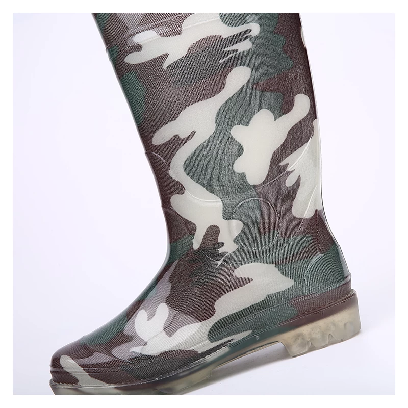 China 103-1 camouflage shiny rain boots pvc manufacturer