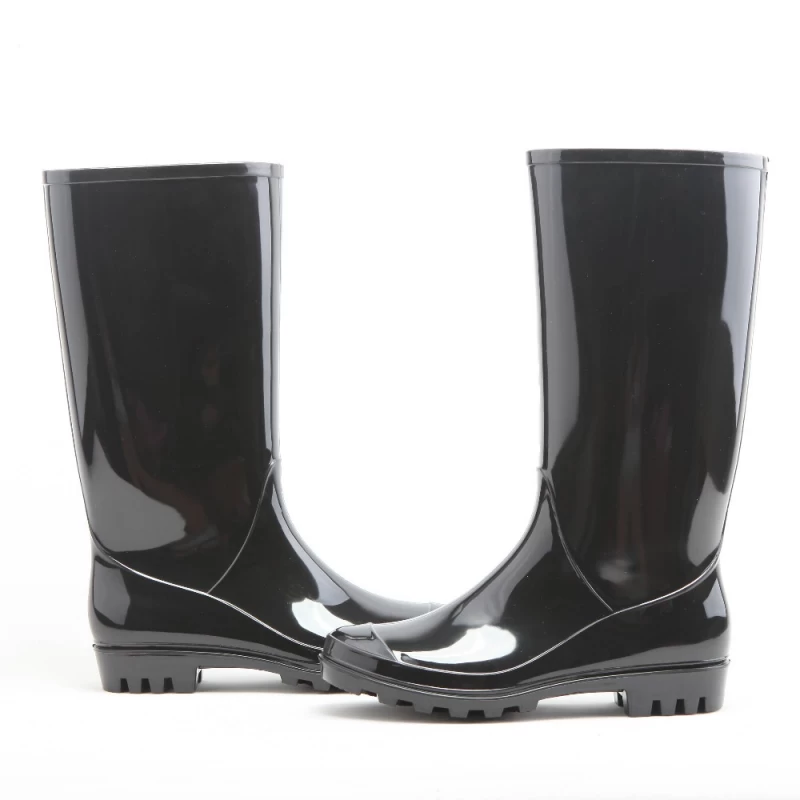 China 202-1 light weight black cheap rain boots for lady manufacturer