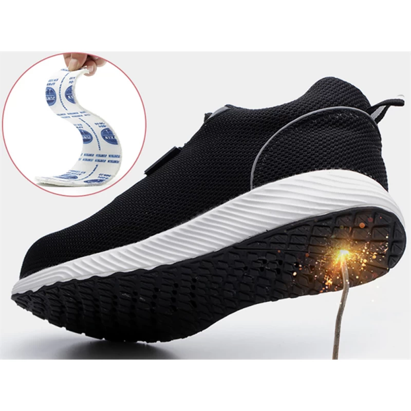 China 702 Anti slip oil resistant rubber sole anti puncture sport safety shoes with steel toe manufacturer