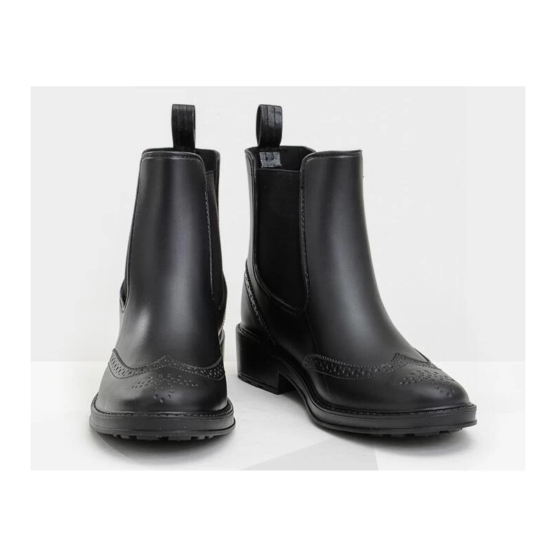 China HUX-1 fashionable chelsea style ankle rain boots for women manufacturer