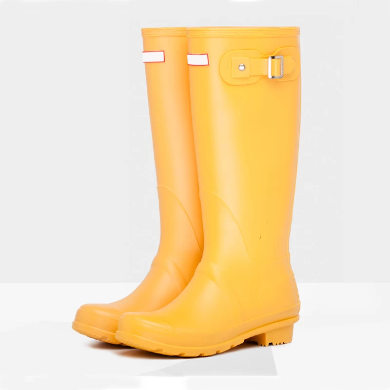 China HRB-Y fashion women yellow rain boots manufacturer