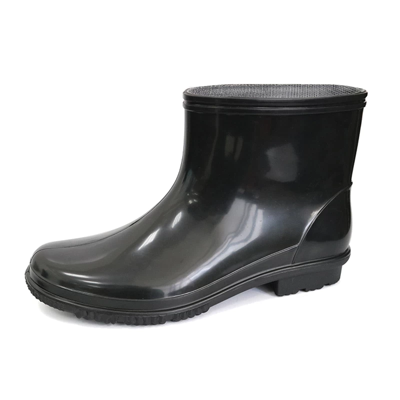China JW-105 Non safety waterproof slip resistant ankle pvc rain boot for men manufacturer