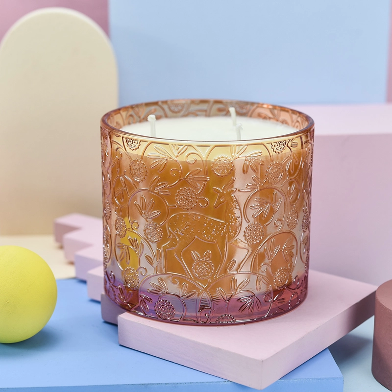 porcelana Venta al por mayor de tarros de velas de cristal con diseño de ciervos rojos con tapas fabricante