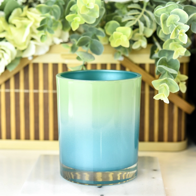 China Kerzenbehälter aus Glas mit geradem Rand im Großhandel, Cyan-Farbverlauf-Grün Hersteller