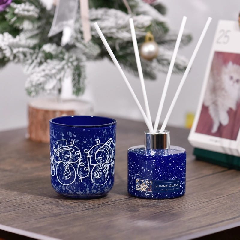 China New design Christmas decoration dark blue glass diffuser bottle manufacturer manufacturer