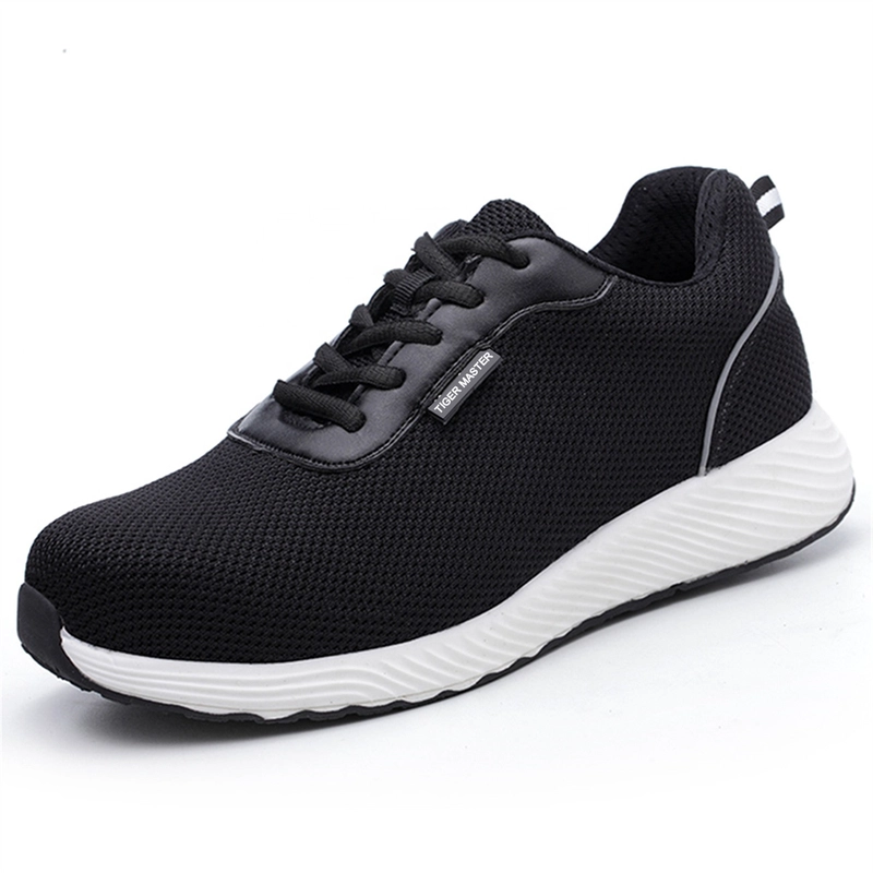 China 702 Anti slip oil resistant rubber sole anti puncture sport safety shoes with steel toe manufacturer