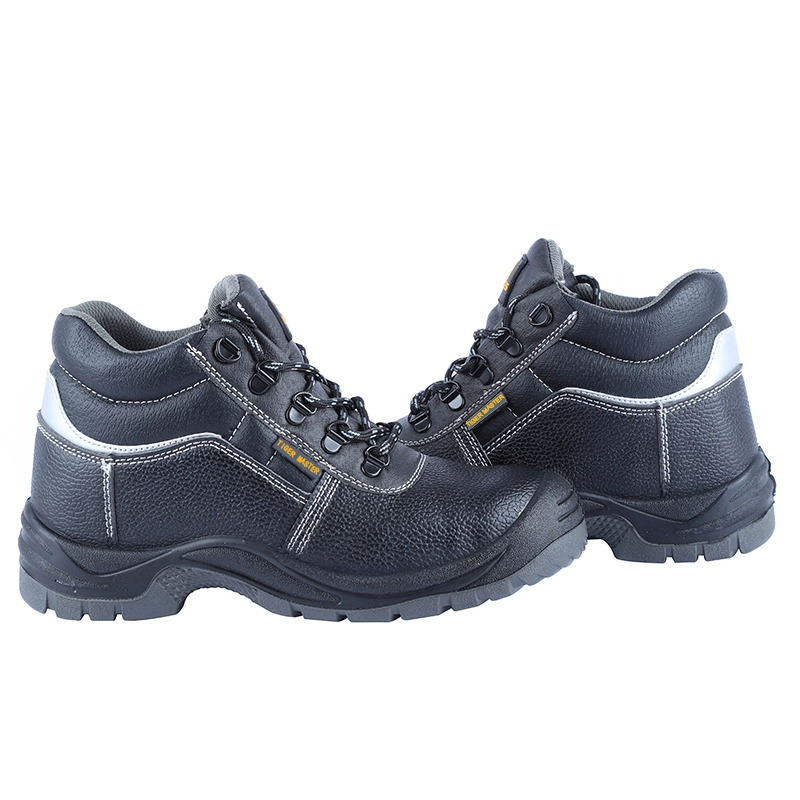 Chine TM2035 bottes de sécurité anti-crevaison en cuir noir résistantes aux acides et à l'huile avec embout en acier fabricant