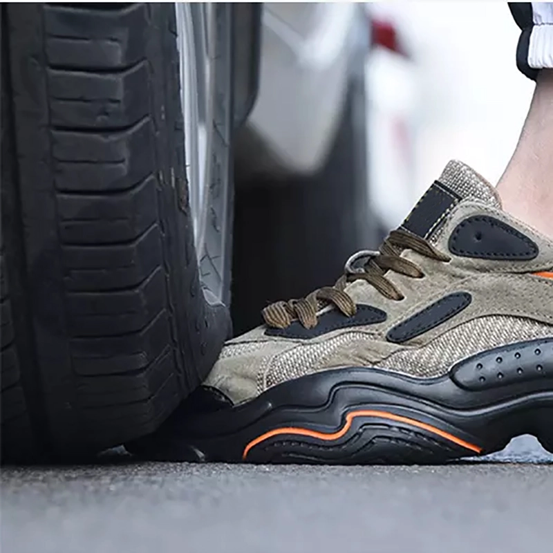 China 0268 Anti slip soft eva sole steel toe prevent puncture comfortable light weight sneaker safety shoes for men manufacturer