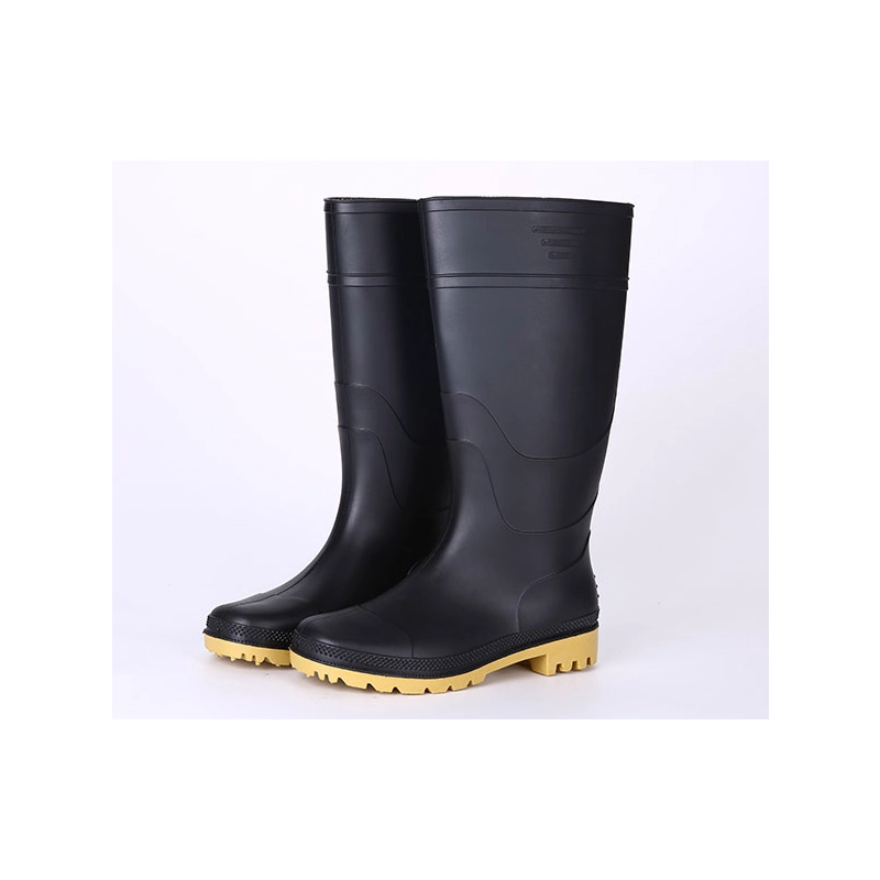 China KBYN black cheap pvc rain boots manufacturer