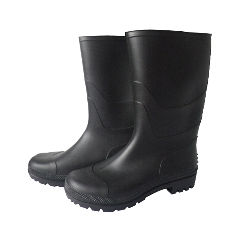 China Lightweight cheap PVC rain boots manufacturer