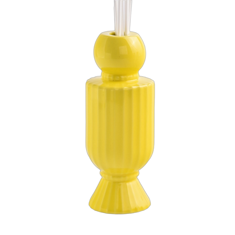 Kundenspezifische gelbe Keramik-Red-Diffusor-Flasche, dekoratives Duftgefäß