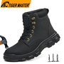 China TM3510 Anti-slip Steel Toe Puncture-proof Black Safety Boots for Construction manufacturer