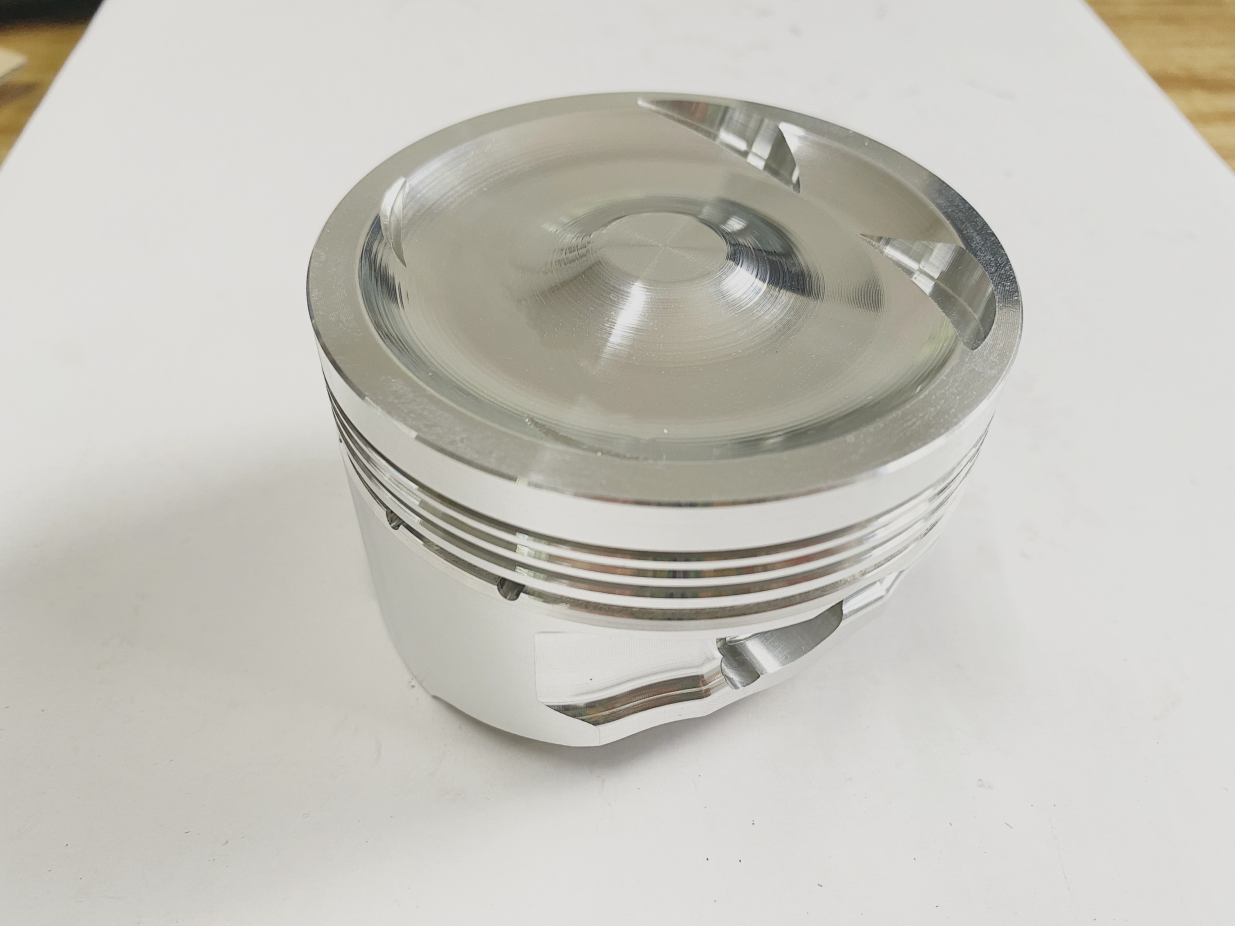 Adracing Manufacturer High Performance 2618 4032 Aluminum Piston for Volvo 2.9T S60 B6294T Engine Forged Pistons