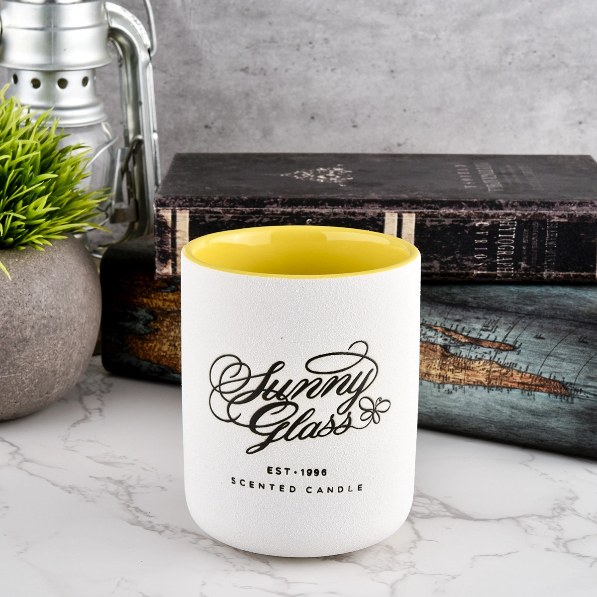 Modern cylindrical ceramic candle jar candle container for candle making