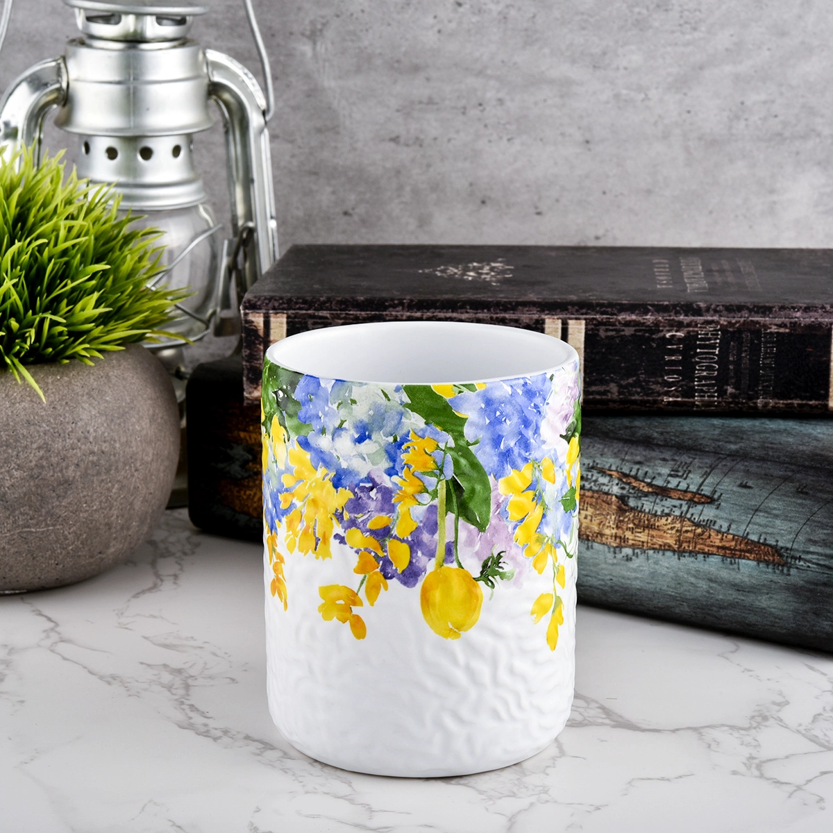 Wholesale 390 ML empty applique printing ceramic candle jars from Sunny Glassware Wholesale 390 ML empty applique printing ceramic candle jars from Sunny Glassware