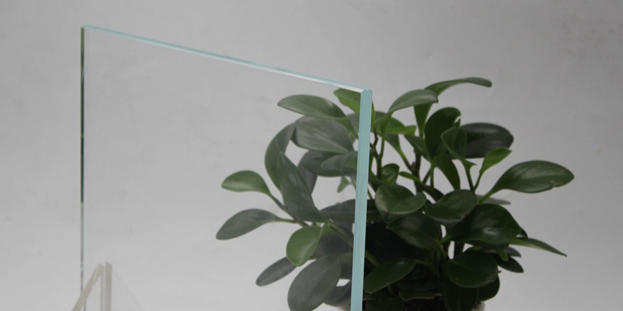 ultra clear low iron glass