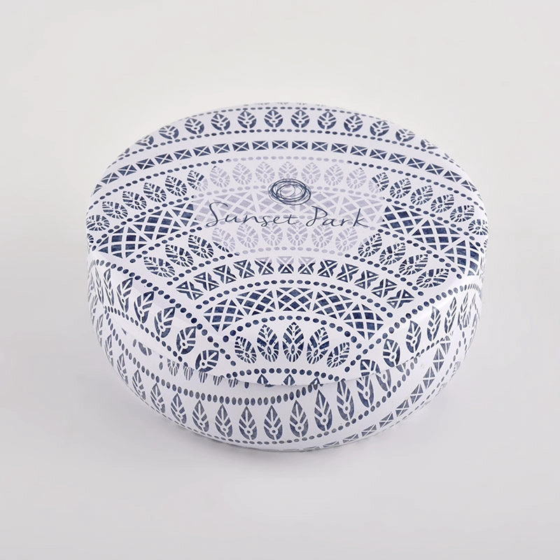 Wholesale Luxury small capacity Aromatherapy Metal candle jar with Lid