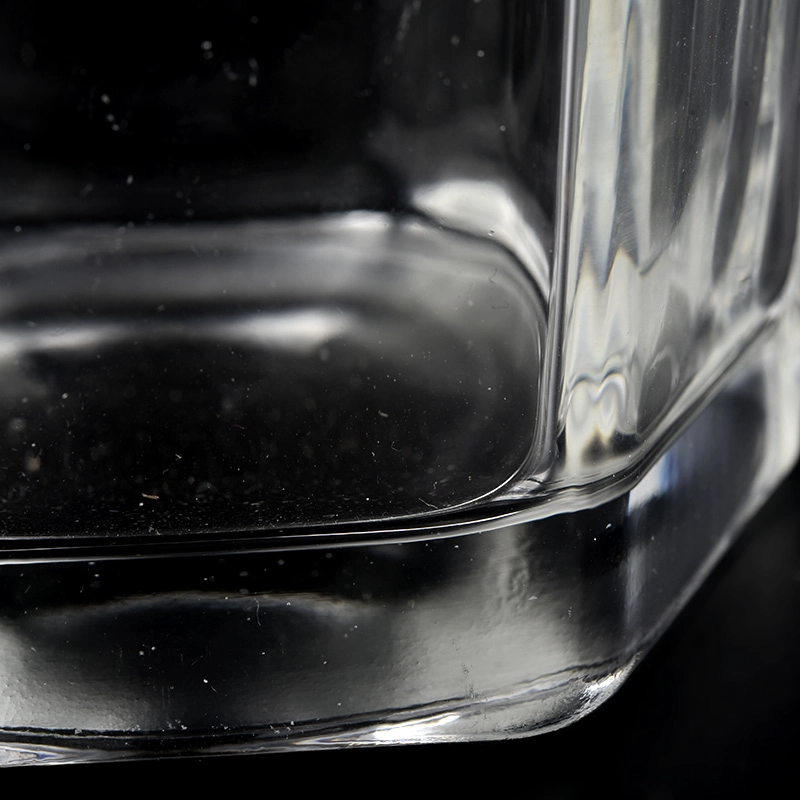 modern design hexagon glass candle jars from Sunny Glassware